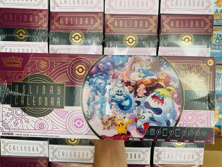 Dnes se podává Kalendář za 999 💰 a Paldea Adventure chest za 1249 💰 Obě cenovky by měly být nejnižší na trhu 🔥 Už můžete...